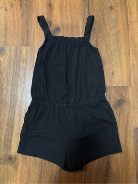 The Children's Place Girls' Sleeveless Solid
Romper - Black 5/6